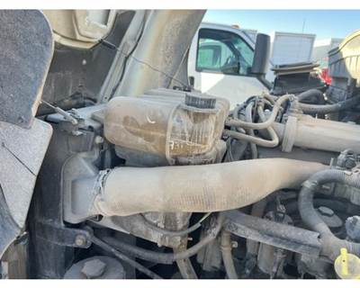 International 4400 Radiator Overflow Bottle / Surge Tank