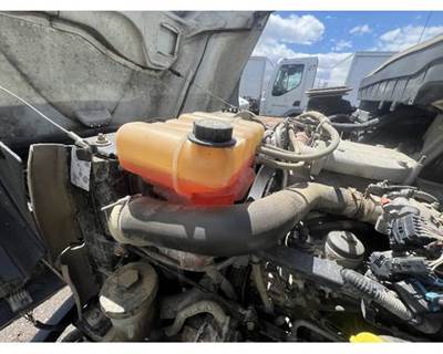International 4400 Radiator Overflow Bottle / Surge Tank