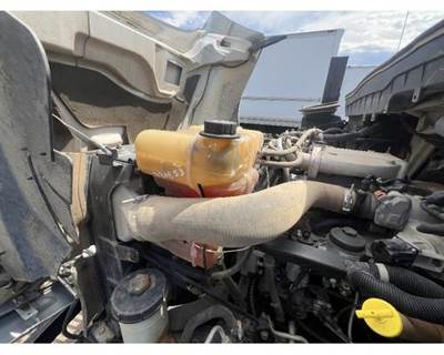 International 4400 Radiator Overflow Bottle / Surge Tank