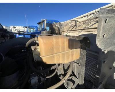 International 4700 Radiator Overflow Bottle / Surge Tank