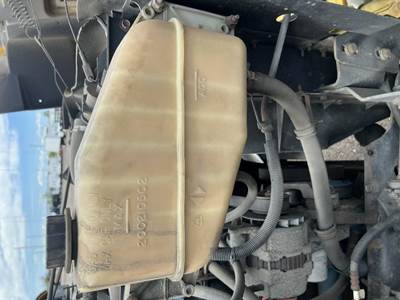 International 4900 Radiator Overflow Bottle / Surge Tank