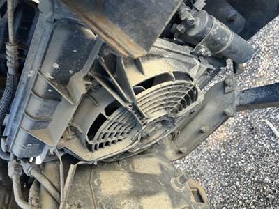 Isuzu FTR Radiator Overflow Bottle / Surge Tank