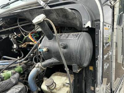 Kenworth T270 Radiator Overflow Bottle / Surge Tank