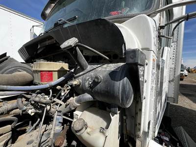 Kenworth T270 Radiator Overflow Bottle / Surge Tank