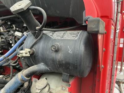 Kenworth T270 Radiator Overflow Bottle / Surge Tank