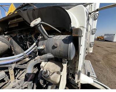 Kenworth T270 Radiator Overflow Bottle / Surge Tank