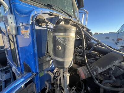 Peterbilt 337 Radiator Overflow Bottle / Surge Tank