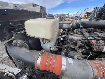 Peterbilt 337 Radiator Overflow Bottle / Surge Tank