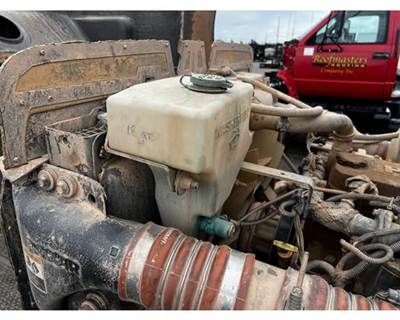 Peterbilt 337 Radiator Overflow Bottle / Surge Tank