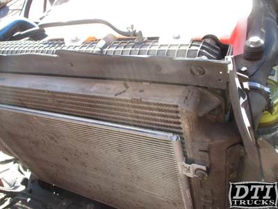 Freightliner Cascadia Radiator Shroud