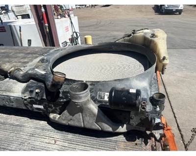 Freightliner Columbia Radiator Shroud