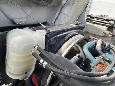 International 4400 Radiator Shroud