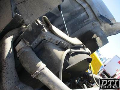 International 9200i Radiator Shroud