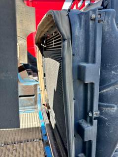 Kenworth T800 Radiator Shroud