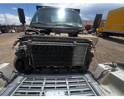 Chevrolet C6500 Radiator