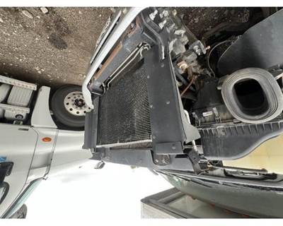 Ford F-650 Radiator for a Ford F650