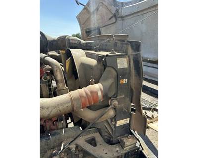 Ford F-750 Radiator for a Ford F750