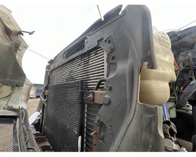 Ford F-750 Radiator for a Ford F750