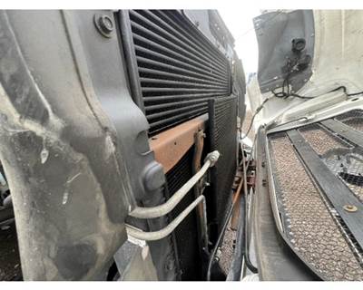 Ford F-750 Radiator for a Ford F750