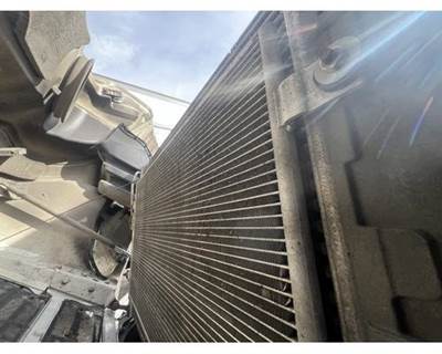 Freightliner M2 112 Radiator