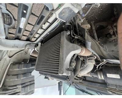 Hino 268 Radiator