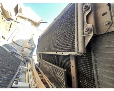 International 4400 Radiator