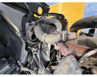 Mack Pinnacle CXU612 Radiator for a Mack CXU612