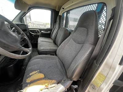 Chevrolet C6500 Left Seat