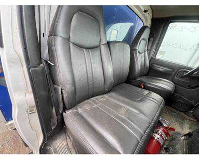 Chevrolet C6500 Right Seat