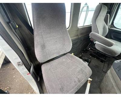 Freightliner Cascadia Right Seat