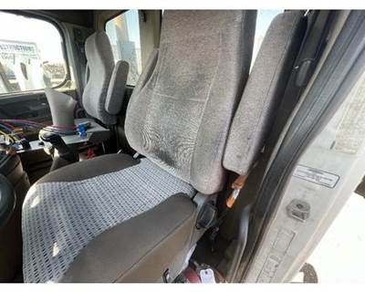 Freightliner Cascadia Left Seat