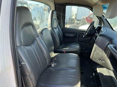 GMC C5500 Right Seat