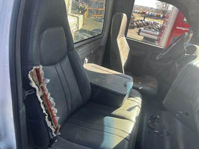 GMC C5500 Right Seat