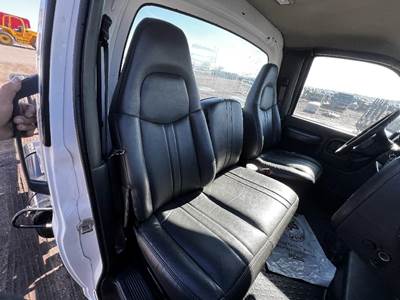 GMC C5500 Right Seat