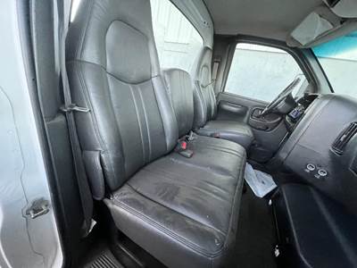 GMC C5500 Right Seat