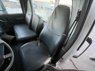 GMC C5500 Left Seat
