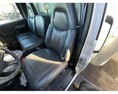GMC C5500 Left Seat