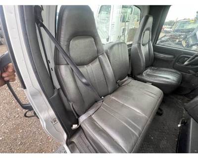 GMC C5500 Right Seat