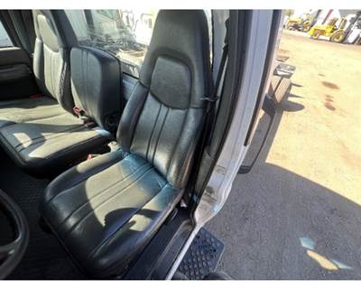 GMC C5500 Left Seat