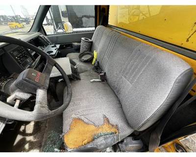 GMC C7500 Left Seat