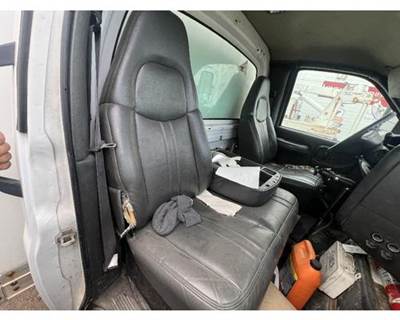 GMC C7500 Right Seat