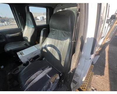 GMC C7500 Left Seat