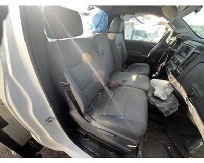 GMC GM515 Seat
