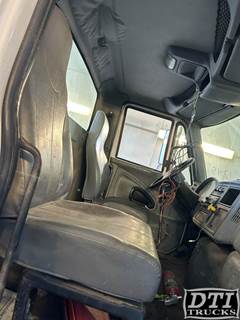 International 4400 Right Seat