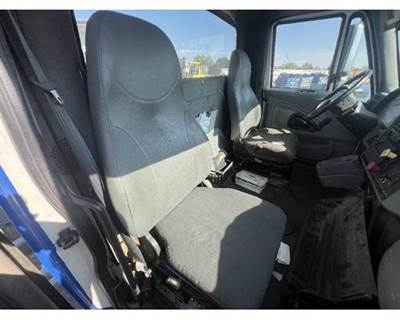 International 4400 Right Seat