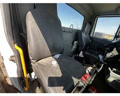 International 7500 Right Seat