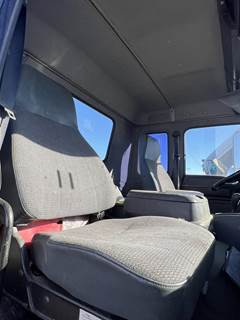 Isuzu FTR Right Seat