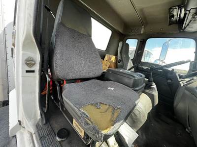 Isuzu FTR Right Seat