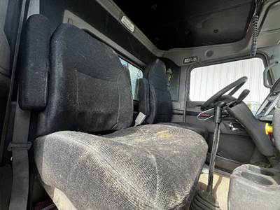 Kenworth T800 Right Seat