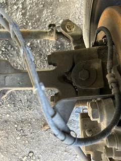 Chevrolet C6500 Spindle